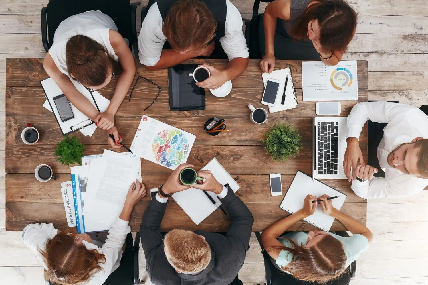 Business Communication Tools: UCaaS Vs CCaaS - Hexicor blog